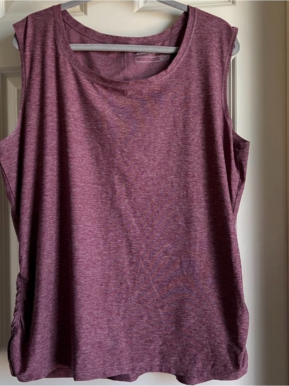 Eddie Bauer Women's Heathered Berry Sleeveless Tank